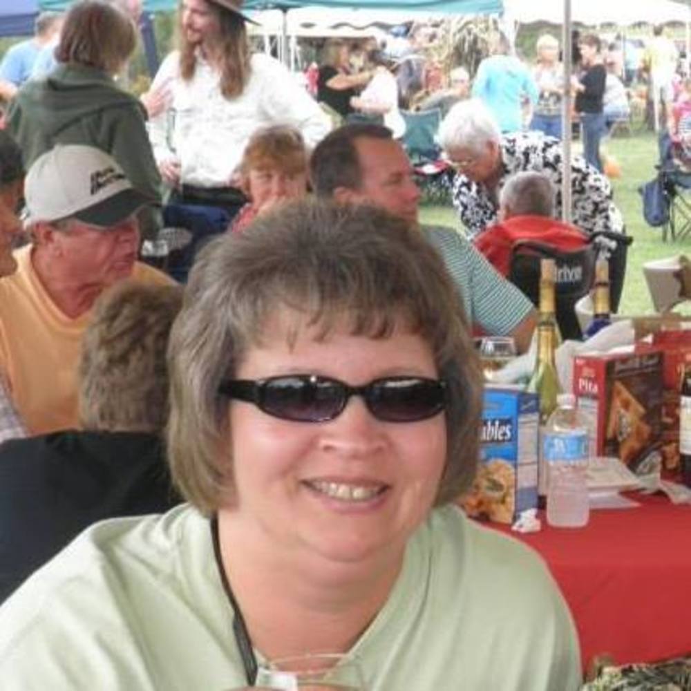 Meet your Posher, Tina